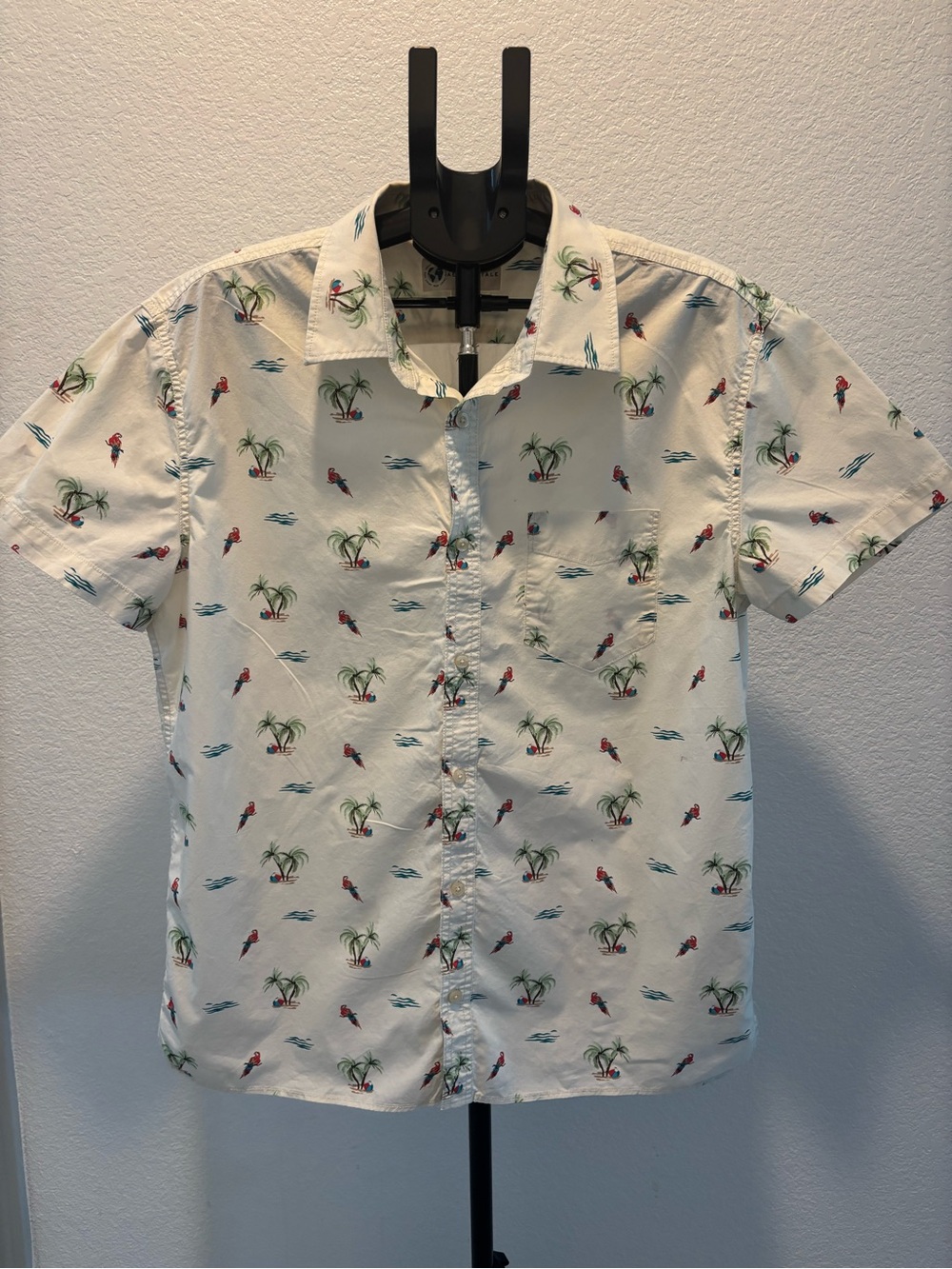 Aeropostale White Short-Sleeve Shirt with Red Parrot & Green Palm Print